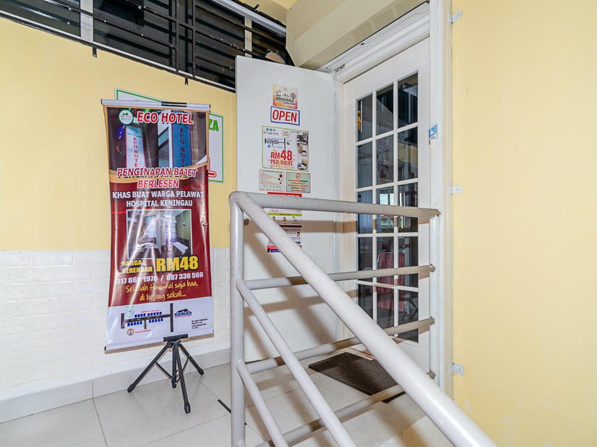 Spot On 90042 One Plaza Eco Hotel Keningau Kültér fotó