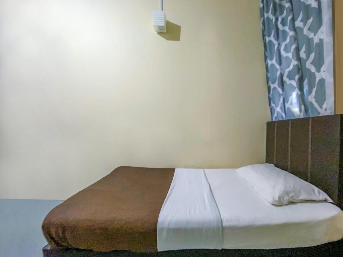 Spot On 90042 One Plaza Eco Hotel Keningau Kültér fotó