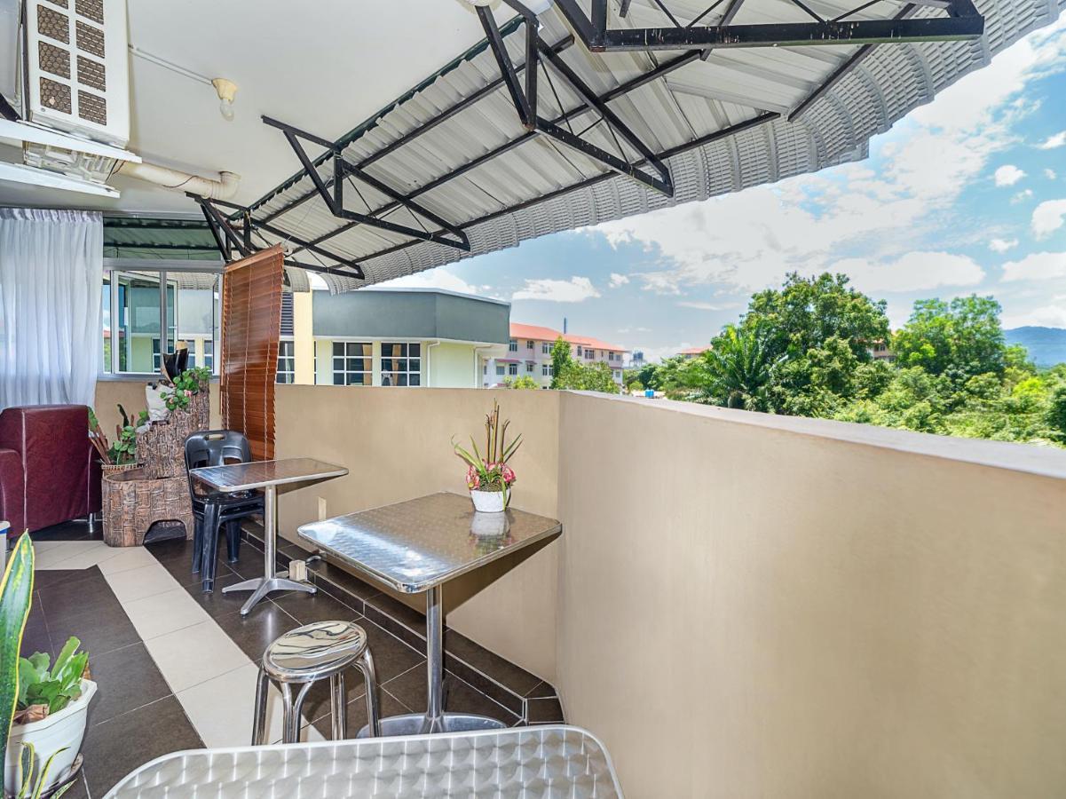 Spot On 90042 One Plaza Eco Hotel Keningau Kültér fotó