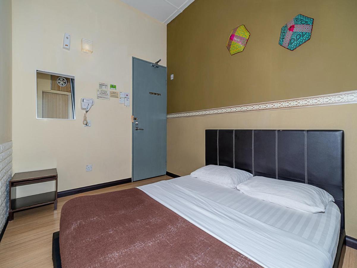 Spot On 90042 One Plaza Eco Hotel Keningau Kültér fotó